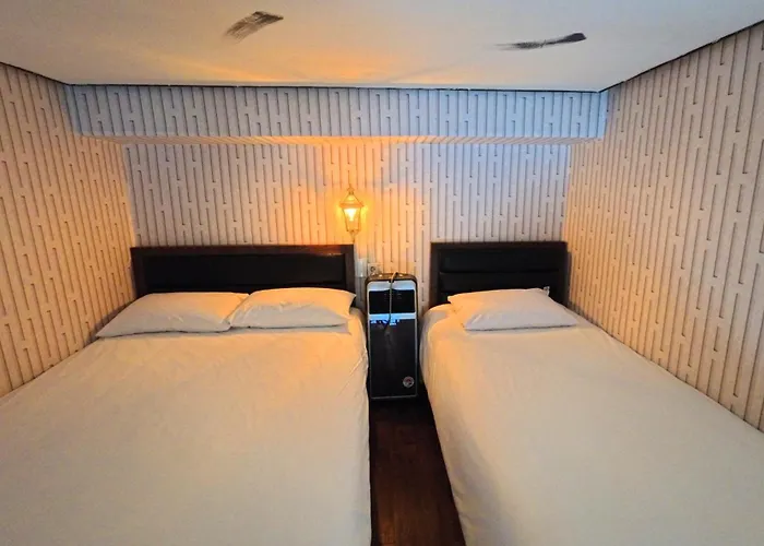 Friendly Dh Naissance By Mindrum Group Hotel 2*
